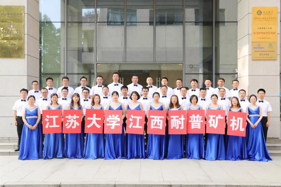 4ee054958deab72a0a9729d6ffc658e1